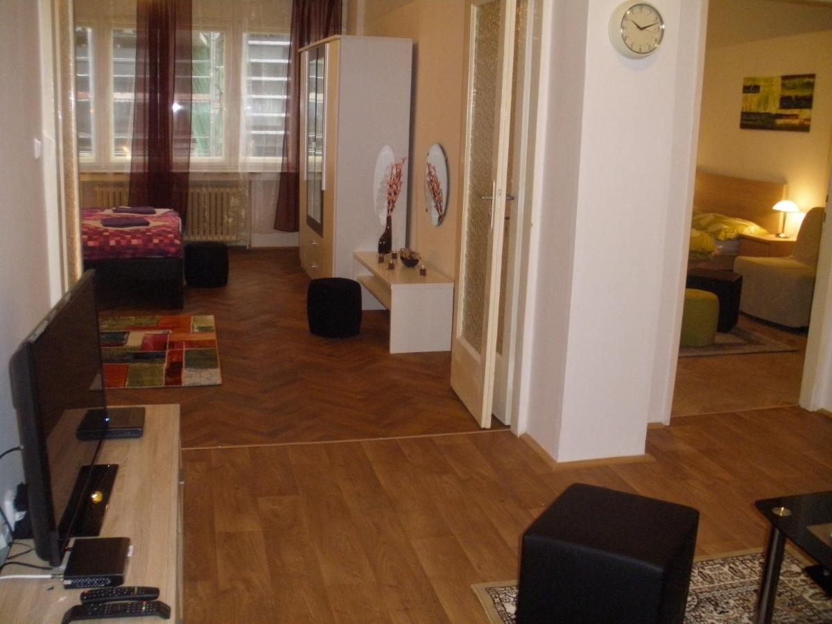 Apartments Tronicek Prag Dış mekan fotoğraf