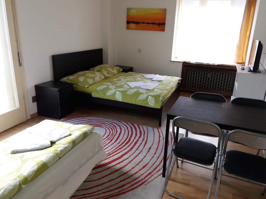 Apartments Tronicek Prag Dış mekan fotoğraf